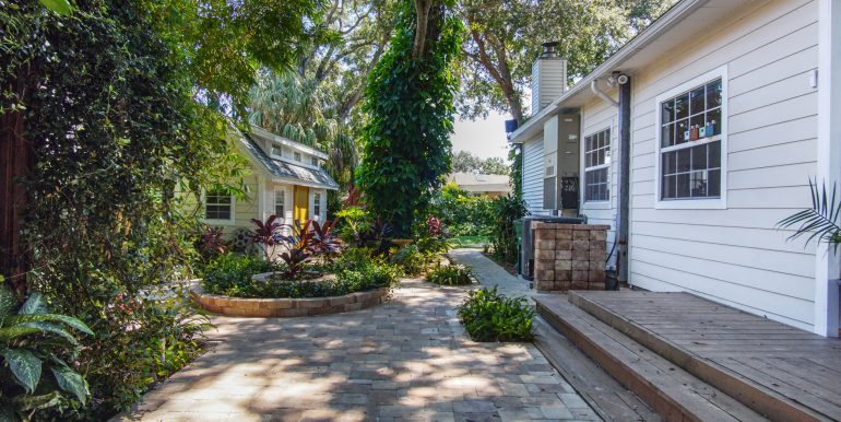 patio backyard