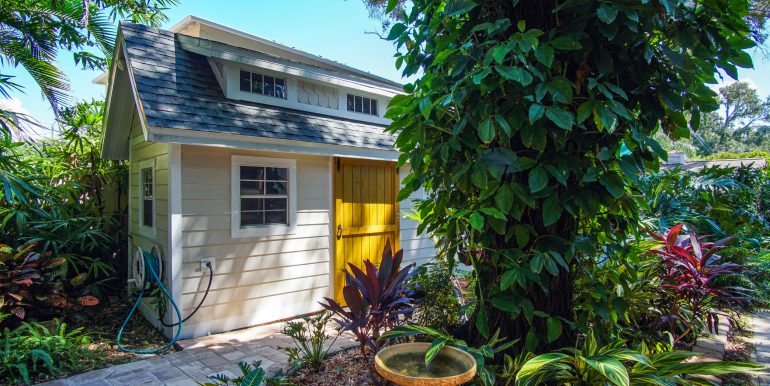 shed